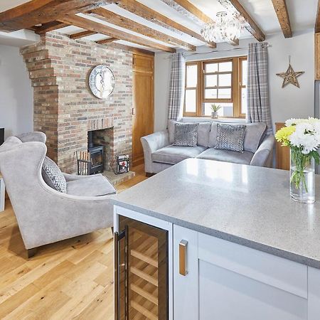 Host & Stay - 11 Bakehouse Yard Уитби Экстерьер фото