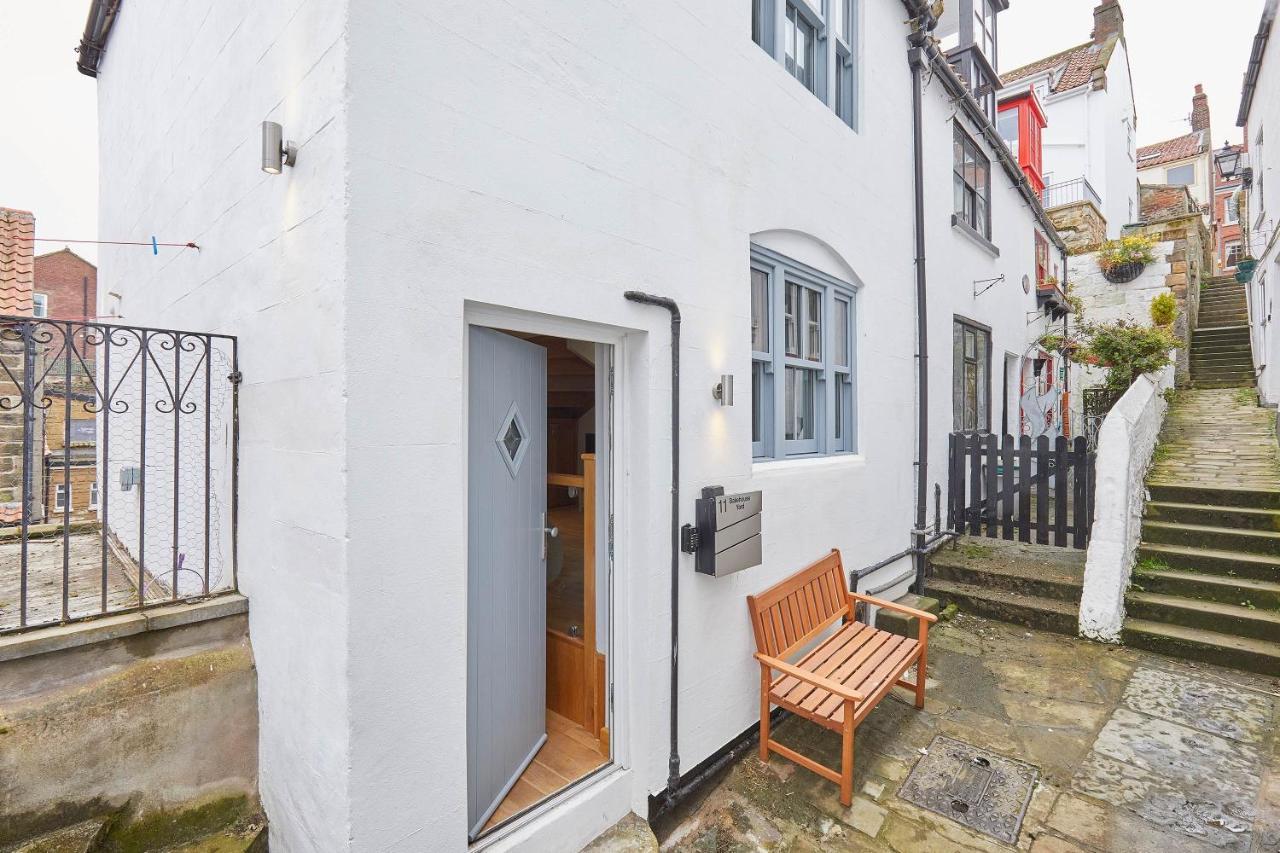 Host & Stay - 11 Bakehouse Yard Уитби Экстерьер фото